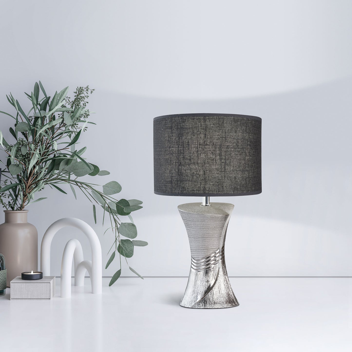 noshtna-lampa-louis