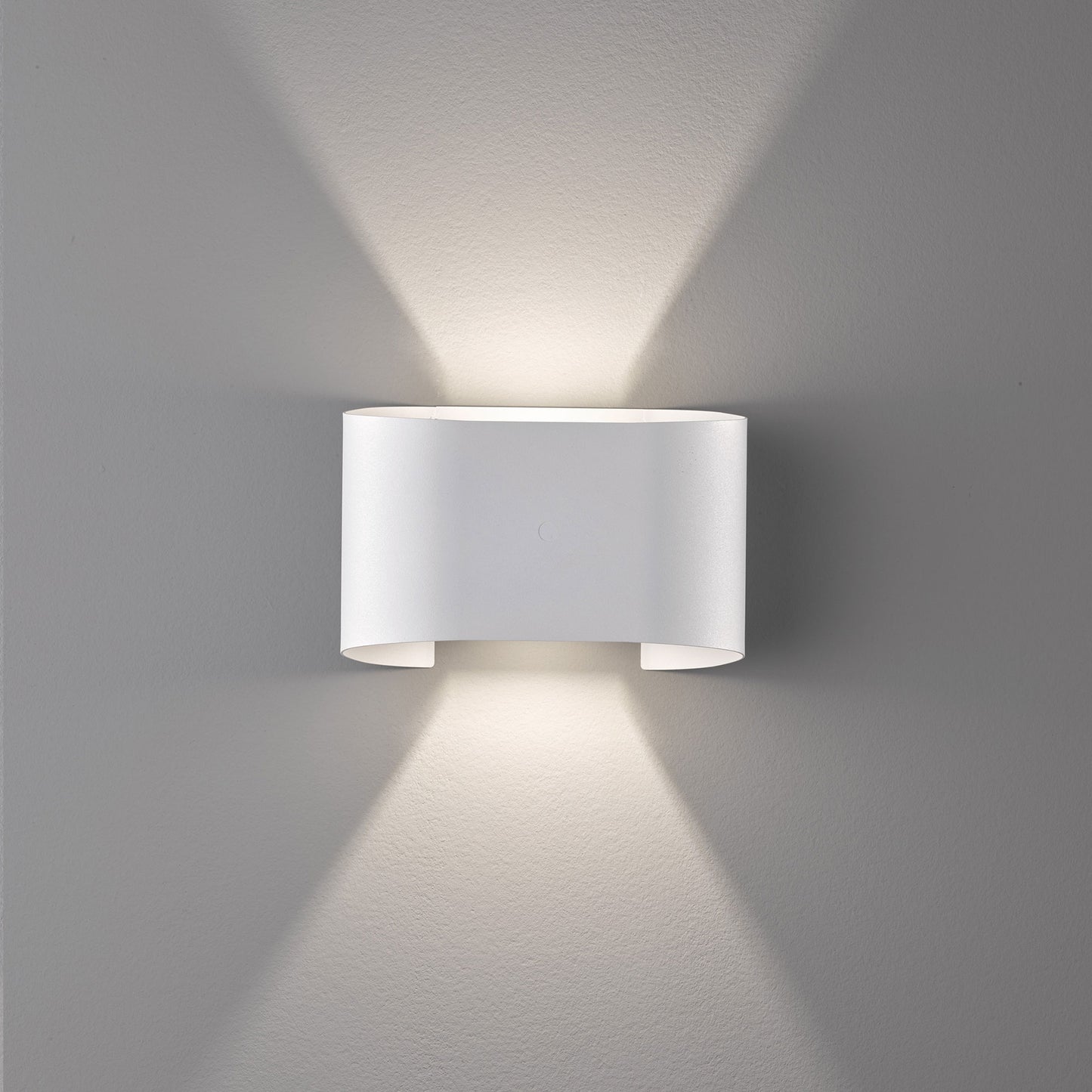 led-aplik-za-banya-nagore-i-nadolu-wall