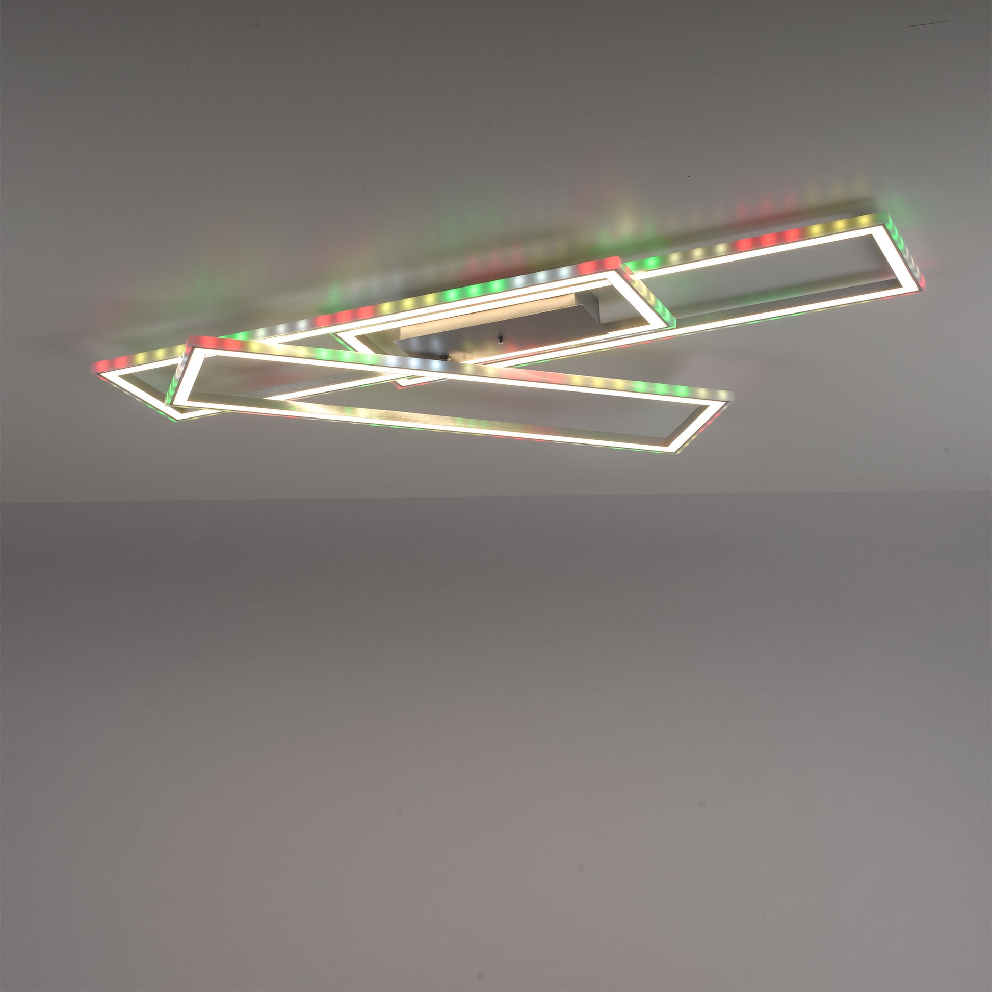 rgb-led-plafon-s-distantsionno-felix60