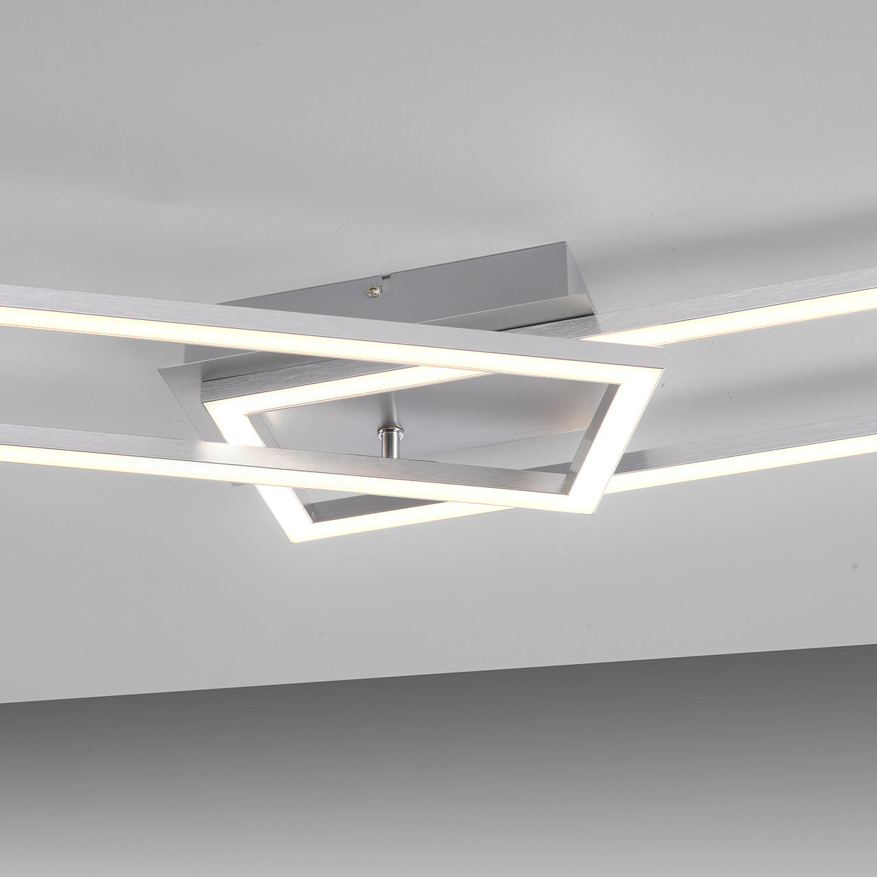 led-plafon-s-3-stepeni-na-svetene-iven-54