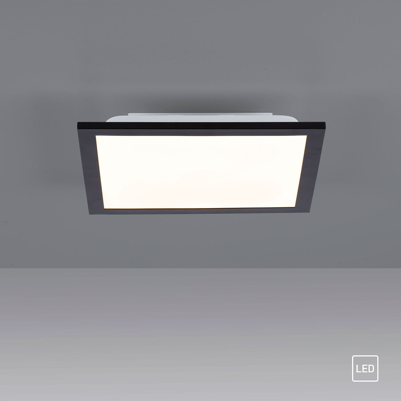 led-kvadraten-plosak-plafon-flat