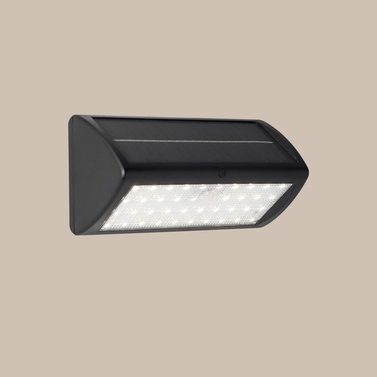 Фасадно соларно осветление LED Solar