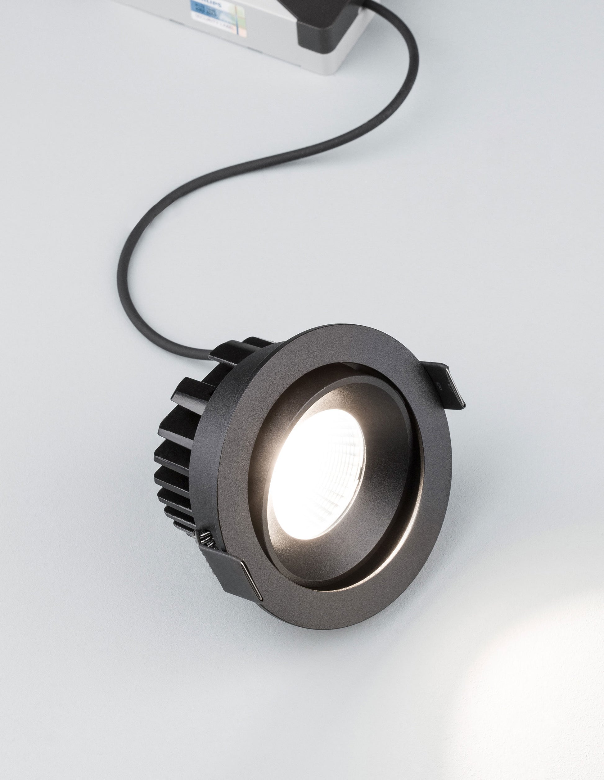 led-luna-za-vgrazhdane-ip65-blade