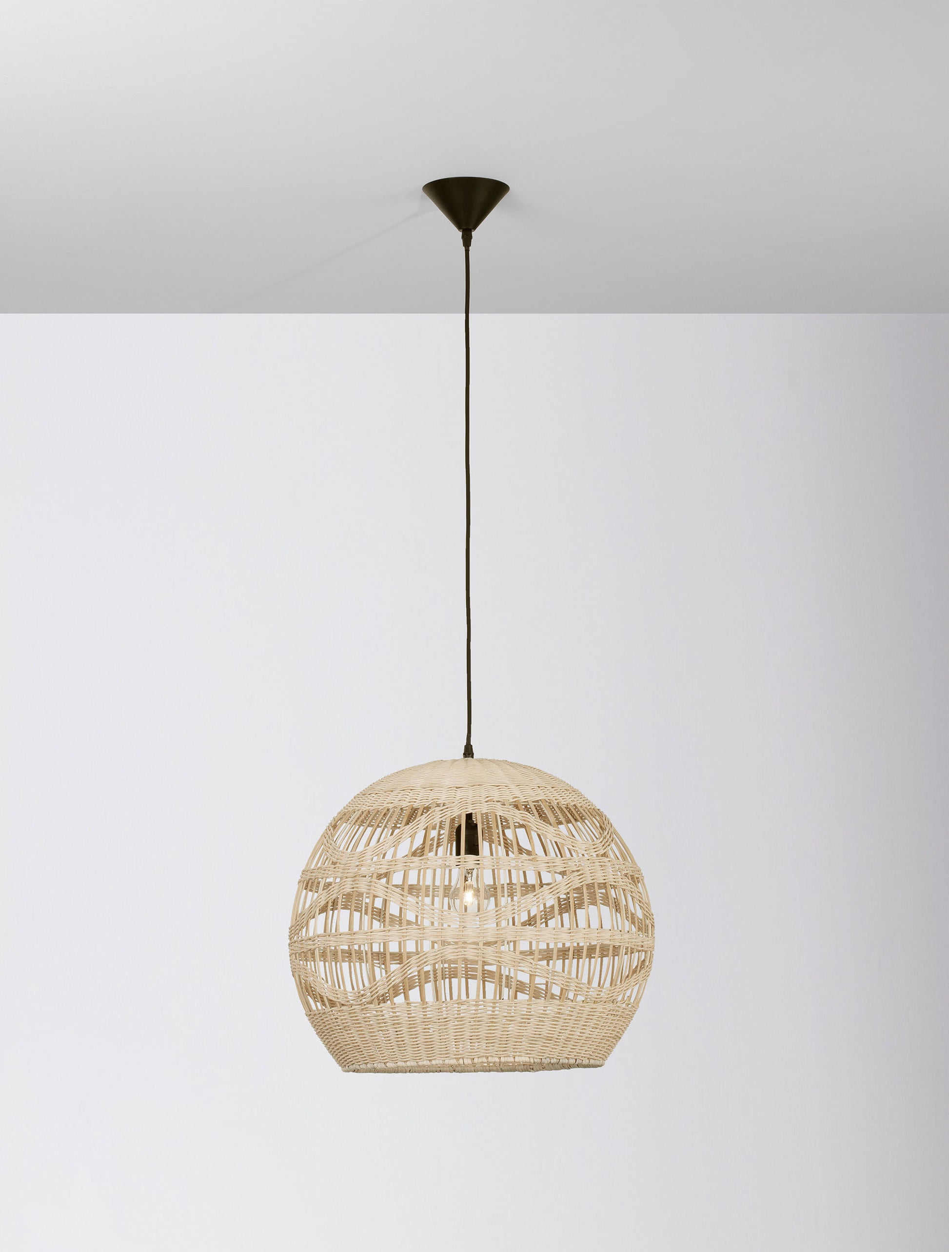 boho-visyashta-lampa-marlo