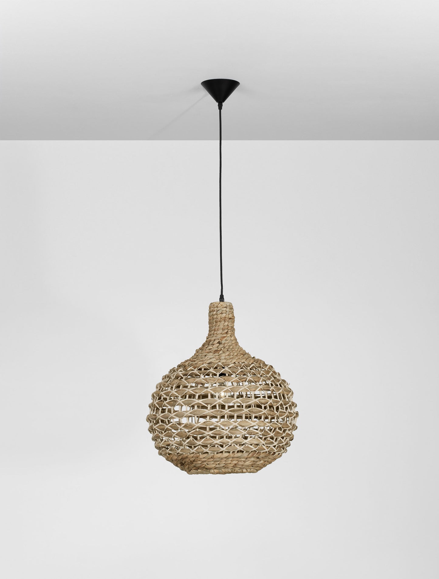 boho-visyashta-lampa-griffin