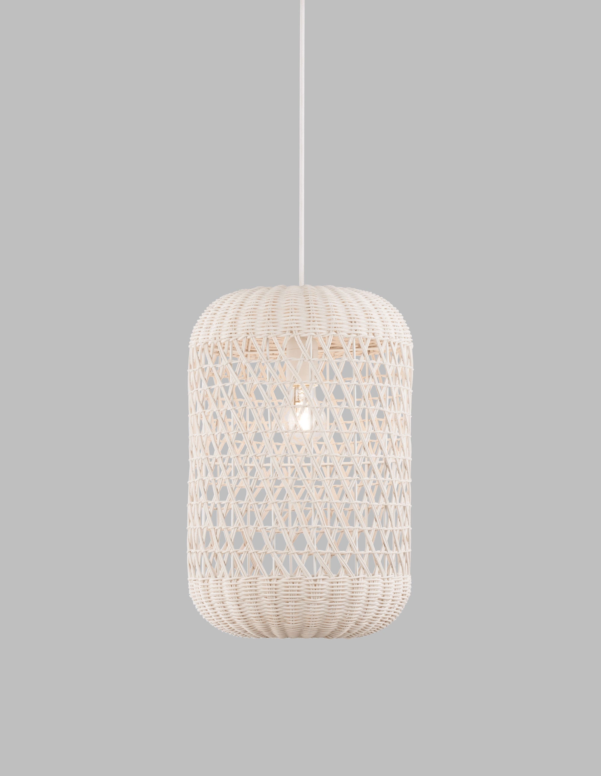 boho-visyashta-lampa-ot-ratan-aurora