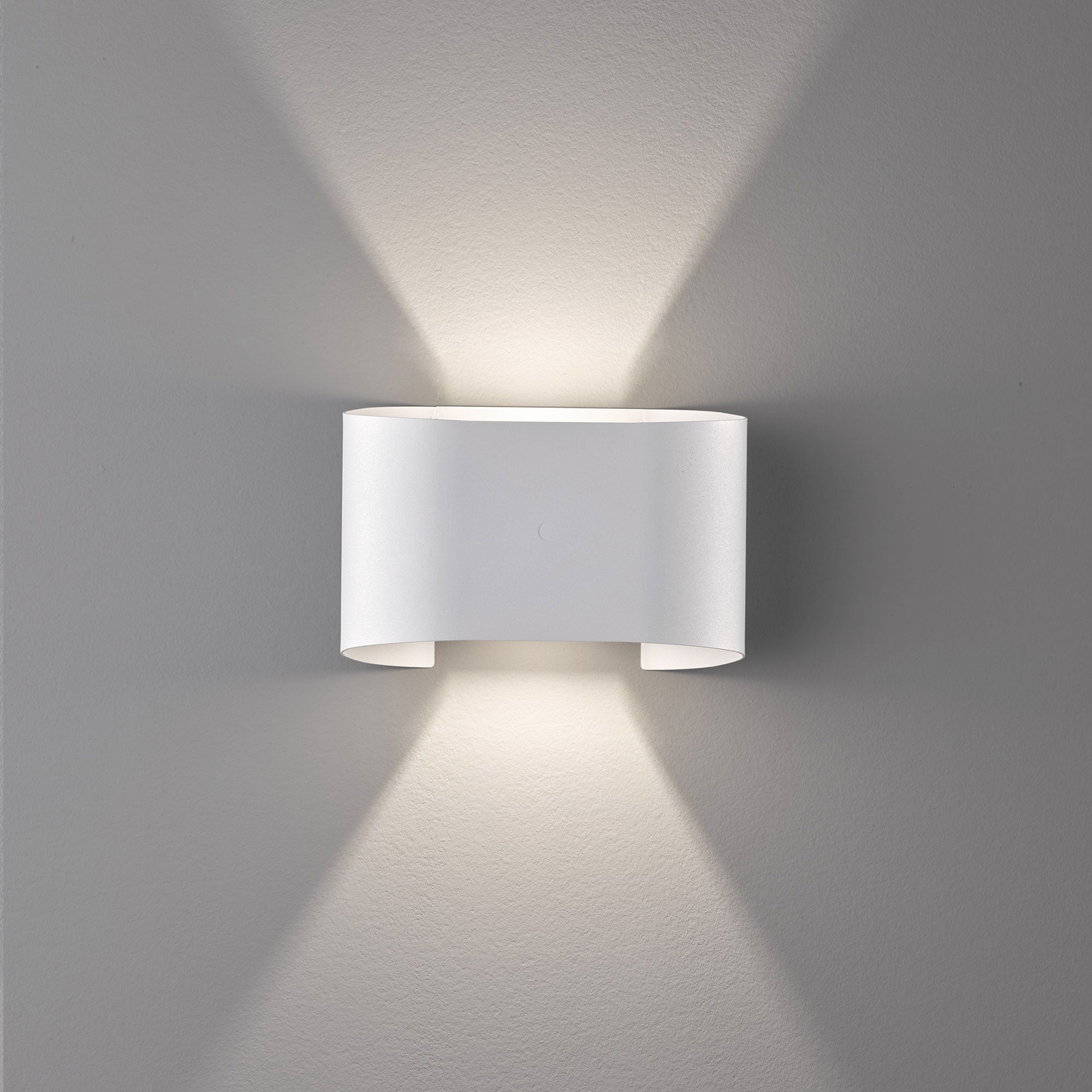 led-aplik-za-banya-nagore-i-nadolu-wall