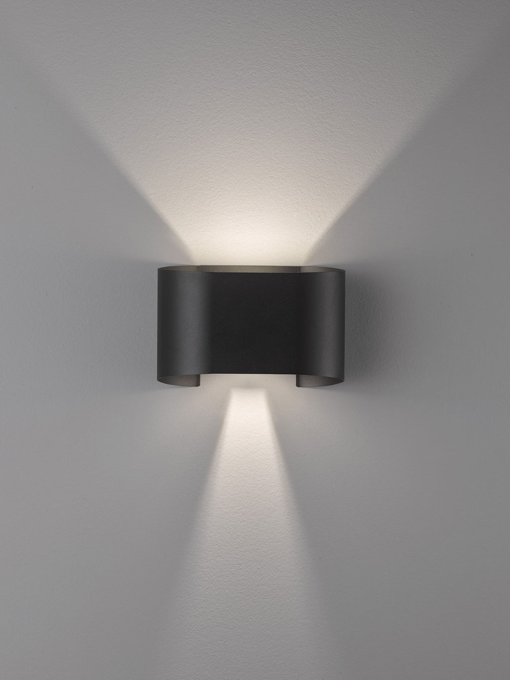led-aplik-za-banya-nagore-i-nadolu-wall